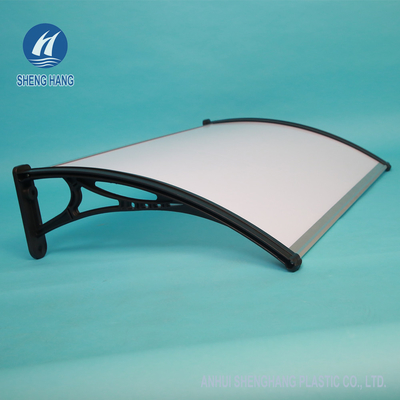Cửa nhựa màu trắng Mái hiên Polycarbonate Tán chống nắng Mưa tuyết