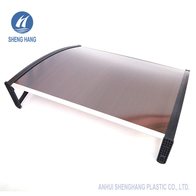 Mái hiên Polycarbonate cong màu nâu với chân đế kim loại Chống thấm nước Bền