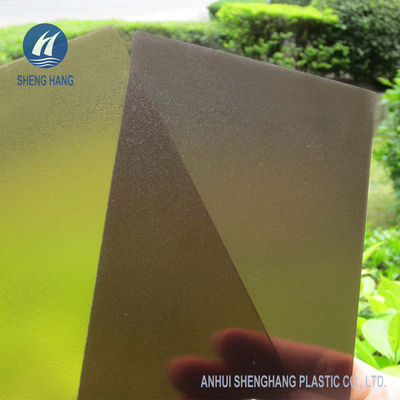 Tấm nhựa Polycarbonate phủ màu mờ 4x8 Nhẹ không thể phá vỡ